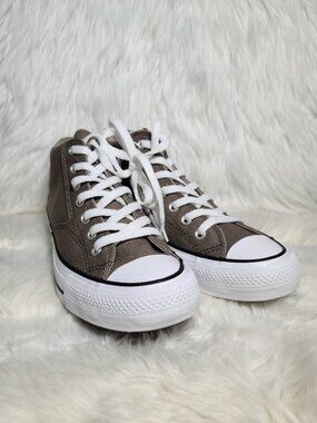 Converse Chuck Taylor All Star Mid Taupe Men 9 NEW